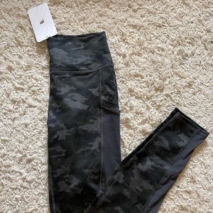 Fabletics camouflage leggings